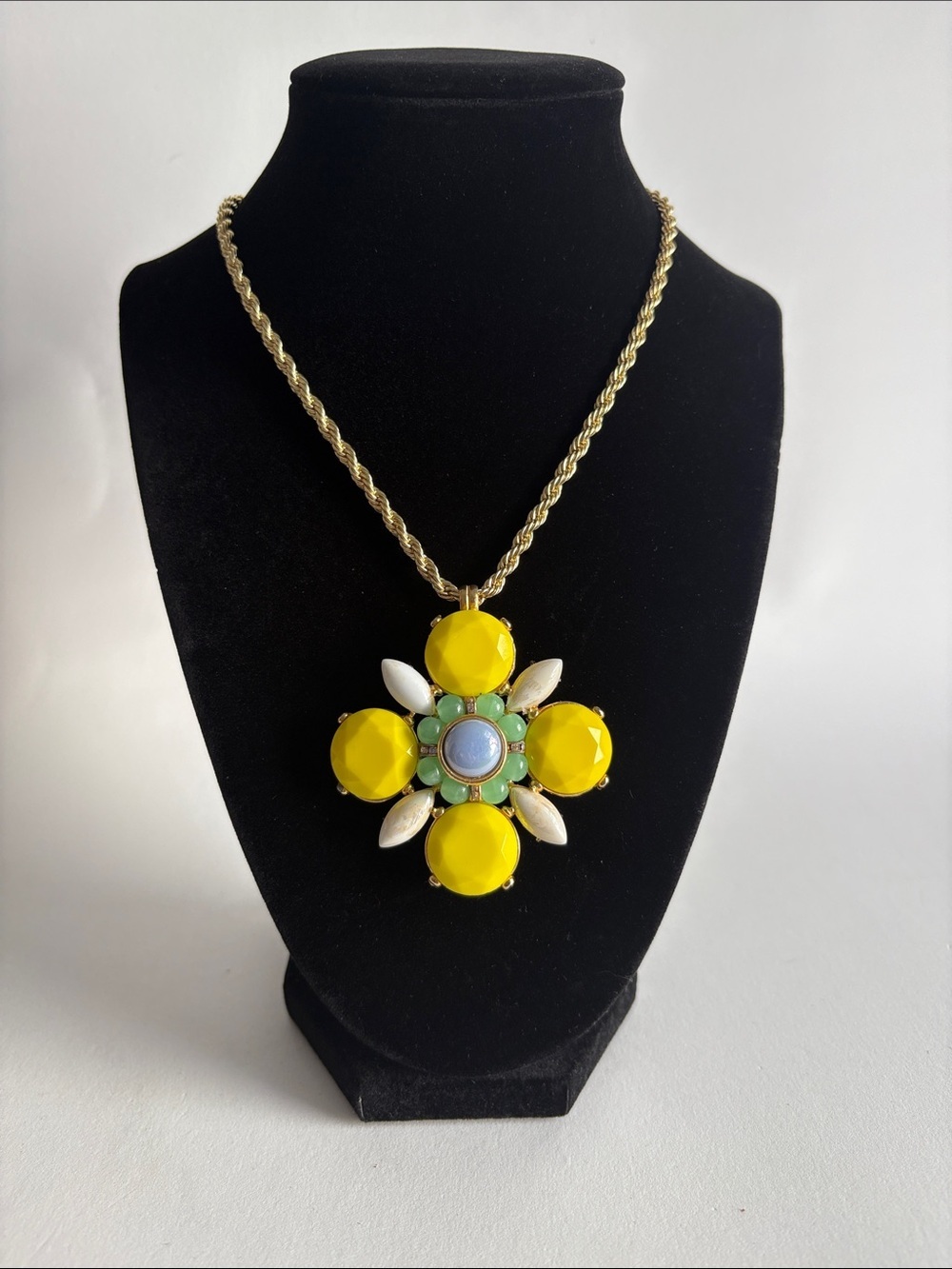 Gold Floral Pendant Necklace Yellow Gem Multicolor Statement